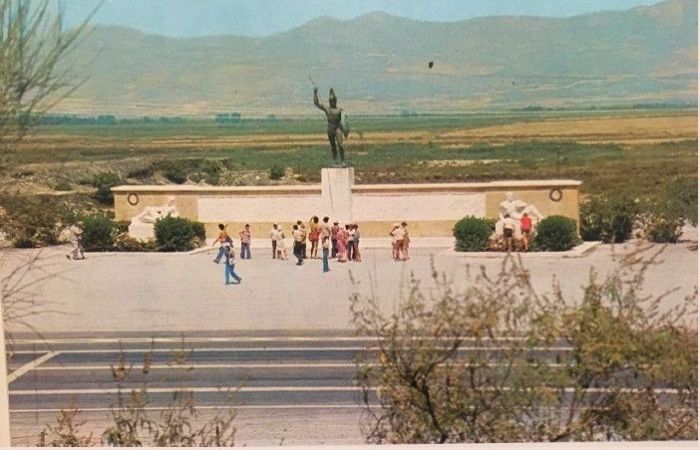 Στις Θερμοπύλες-ΚΩΣΤΗΣ ΠΑΛΑΜΑΣ