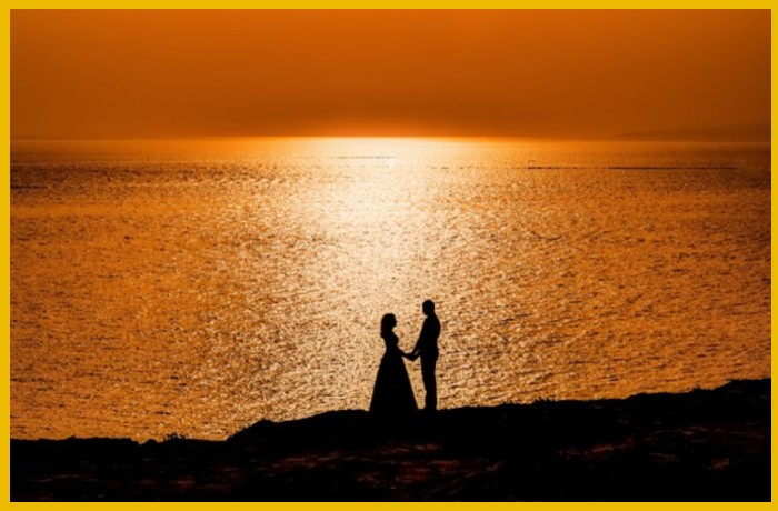 Οι εραστές-ΕΡΙΝΑ ΕΣΠΙΡΙΤΟΥ