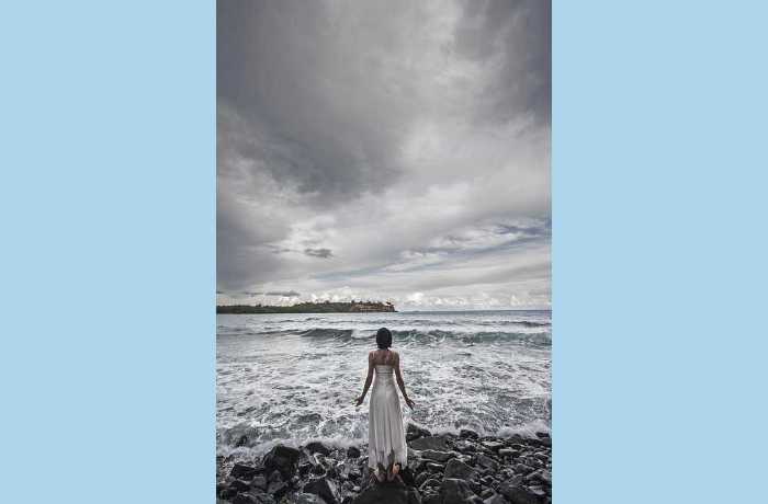 Η σιγή της- ΗΛΙΑΣ ΑΡΟΡΑΣ