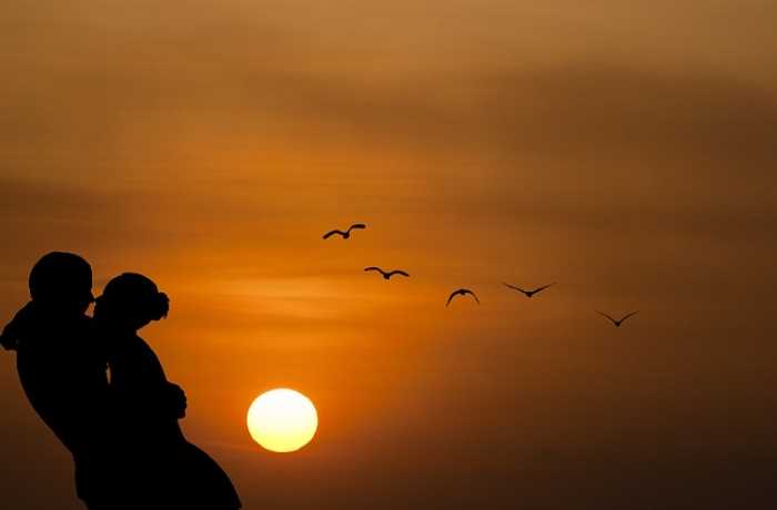 Κι όλα ήταν σαν θύελλα- ΡΕΝΑ ΓΕΡΟΥ