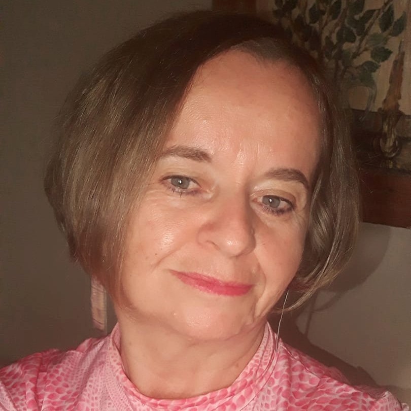 Εννέα ποιήματα της Σοφίας Αγραπίδη