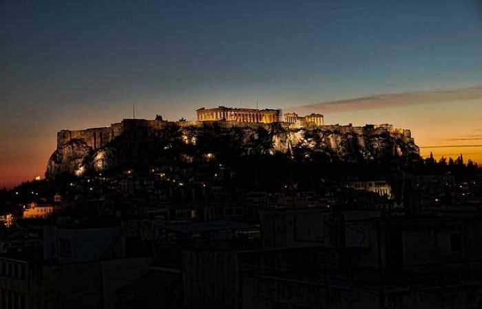 Μια νύχτα στην Ακρόπολη-ΣΑΛΒΑΤΟΡΕ ΚΟΥΑΖΙΜΟΝΤΟ