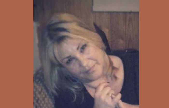 Δέκα ποιήματα της Λένας Φατούρου