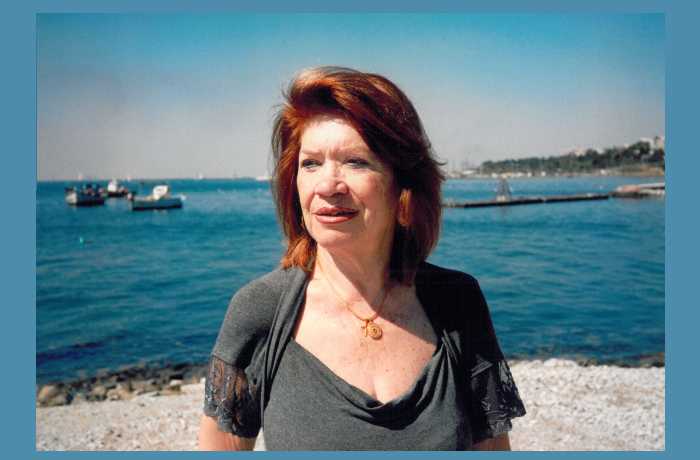 Δέκα ποιήματα της Μελίτας Τόκα-Καραχάλιου