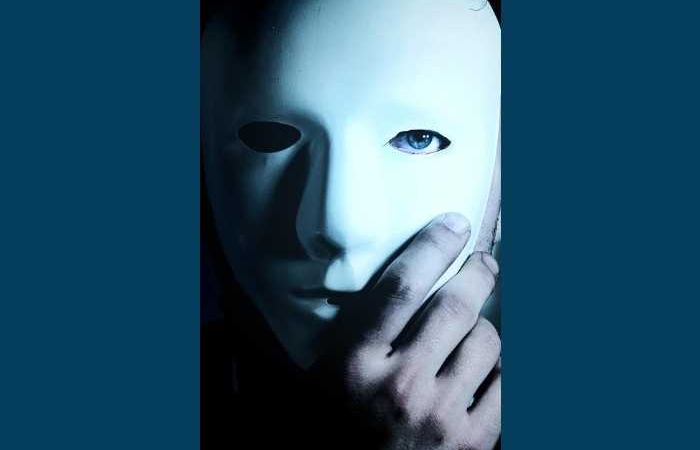  Δεσμώτες- ΟΔΥΣΣΕΑΣ ΝΑΣΙΟΠΟΥΛΟΣ