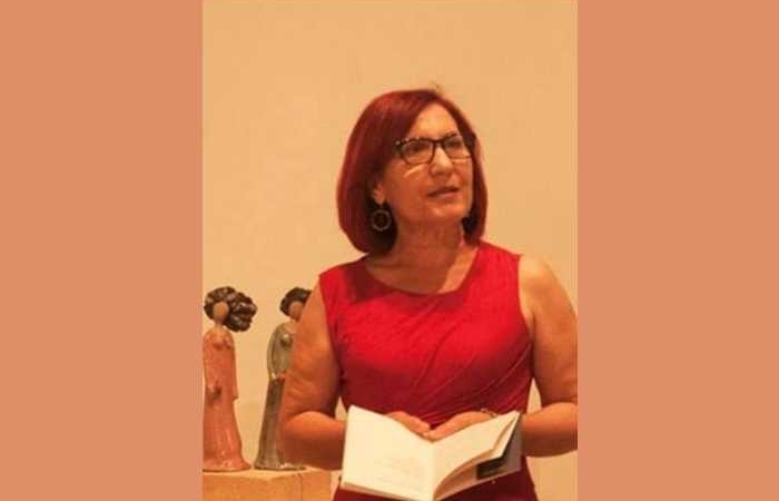 Δέκα ποιήματα της Ευφροσύνης Μαντά-Λαζάρου 