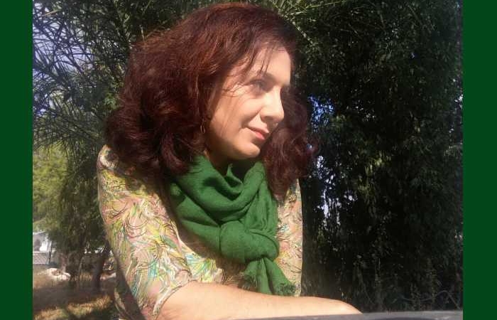 Δέκα ποιήματα της Βούλας Αντωνίου