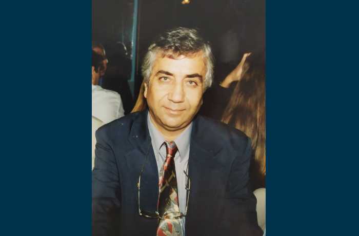 Δέκα ποιήματα + ένα τραγούδι του Σπύρου Ζαχαράτου