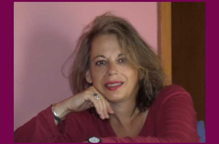 Δέκα ποιήματα της Έφης Καλογεροπούλου