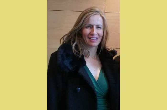 Δέκα ποιήματα της Μαρίας Λάτσαρη