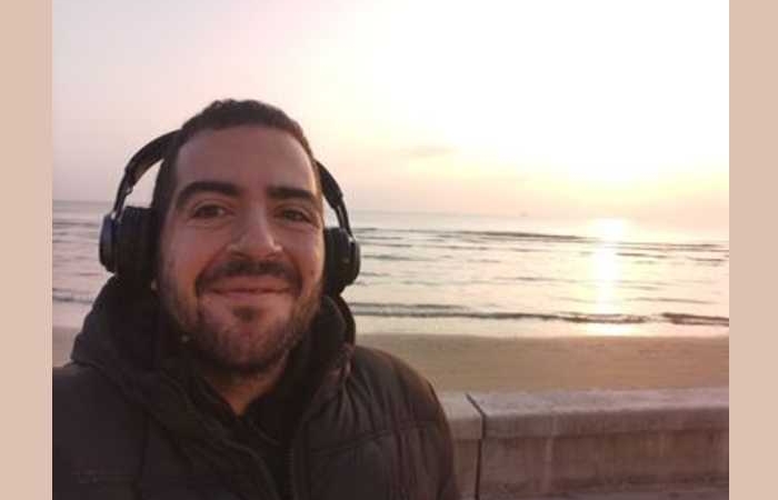 Δέκα ποιήματα του Αλέξανδρου Χρονίδη
