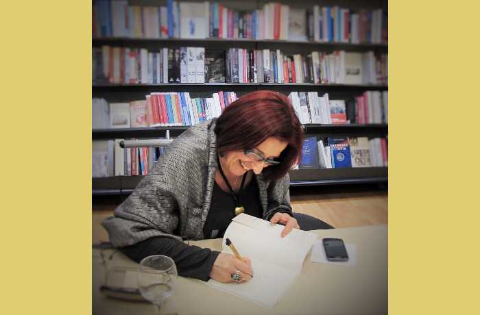 Δέκα ποιήματα της Στέλλας Γεωργιάδου