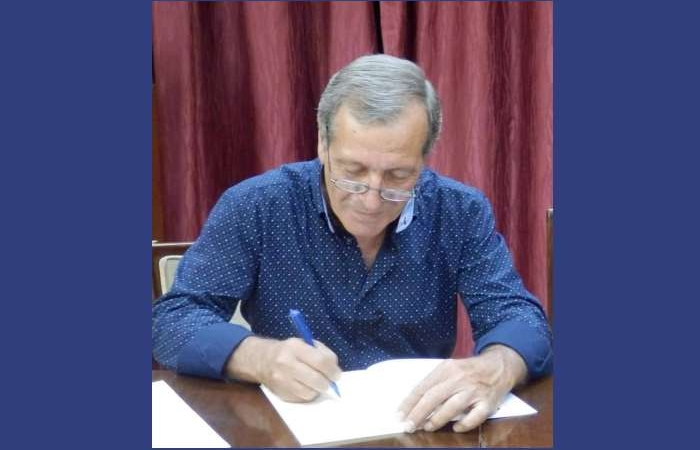 Δέκα ποιήματα του Γιάννη Φιλιππάκη