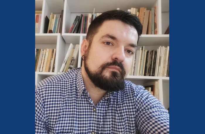 Δέκα ποιήματα του Στάθη Ιντζέ