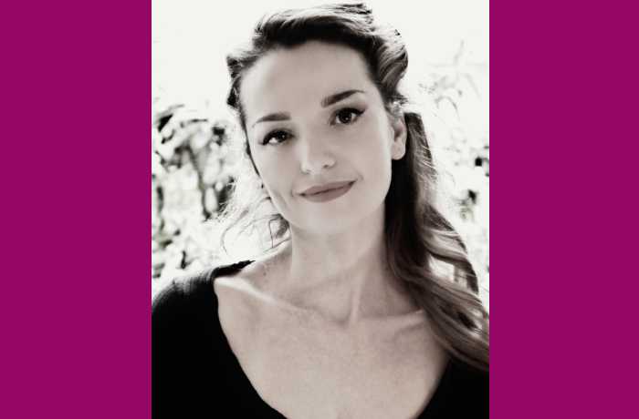 Δέκα ποιήματα της Ελένης Ντούξη