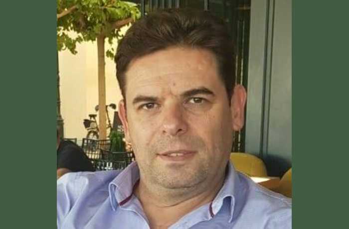 Δέκα ποιήματα του Κυριάκου Δοσαρά