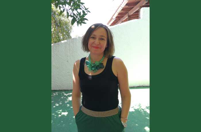 Δέκα ποιήματα της Νεκταρίας Μενδρινού