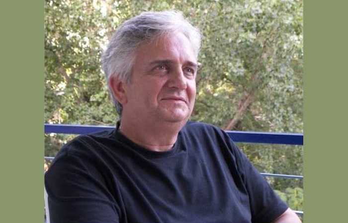 Δέκα ποιήματα του Θοδωρή Σαρηγκιόλη