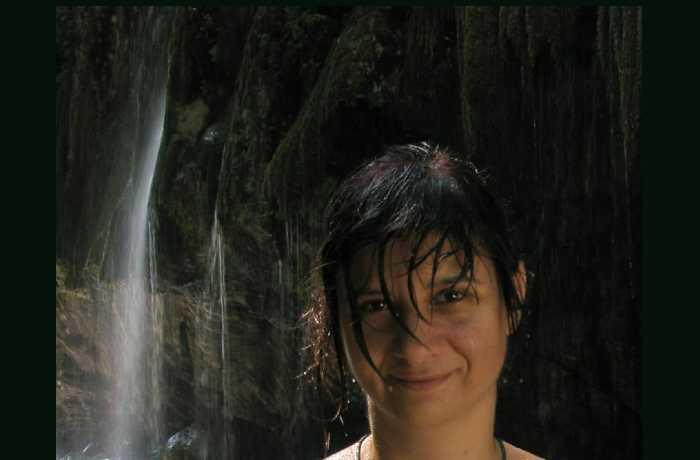 Δέκα ποιήματα της Μαρίας Πισιώτη