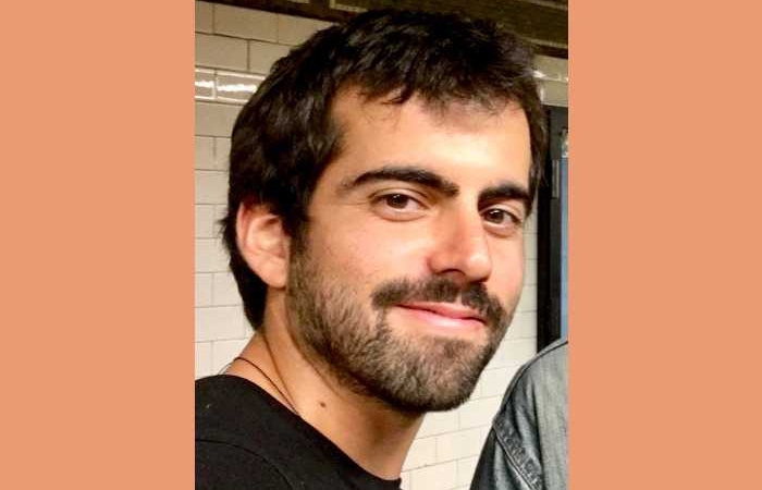 Δέκα ποιήματα του Χαρίλαου Νικολαΐδη