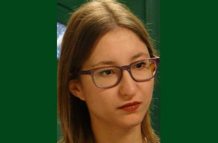 "Αφήνω να έρθει από μόνη της η έμπνευση!"-Συνέντευξη με την ποιήτρια Άννα Πατρινού