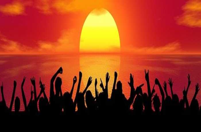 Οι Έλληνες ποιητές γράφουν για τη φιλία (ποιήματα)