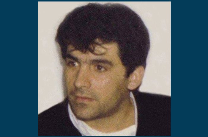 Δέκα ποιήματα του Γιώργου Μανέτα