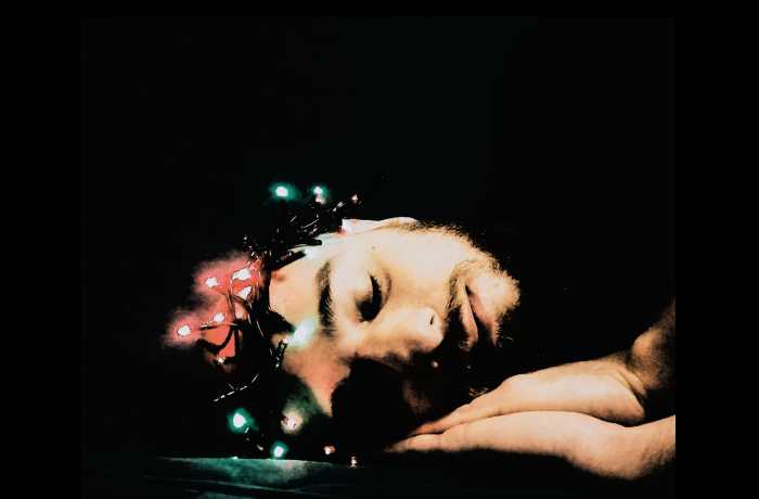 Δέκα ποιήματα του Αλέξανδρου Σάντο Τιχομίρ