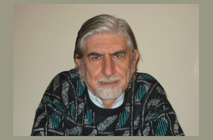 Δέκα ποιήματα του Στέφανου Κωνσταντινίδη