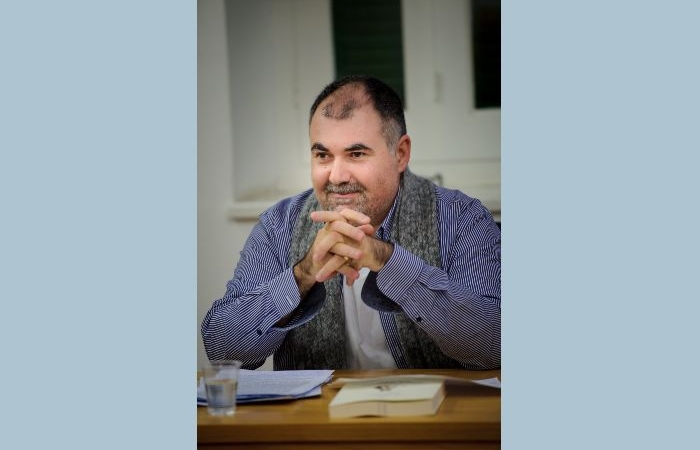Δέκα ποιήματα του Παναγιώτη Νικολαΐδη
