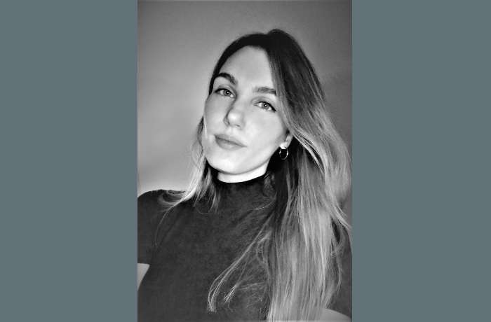 Πέντε ποιήματα της Φυλλένιας Σφουγγάρη