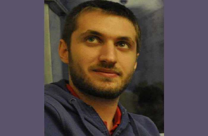 Δέκα ποιήματα του Θωμά Νικολάου