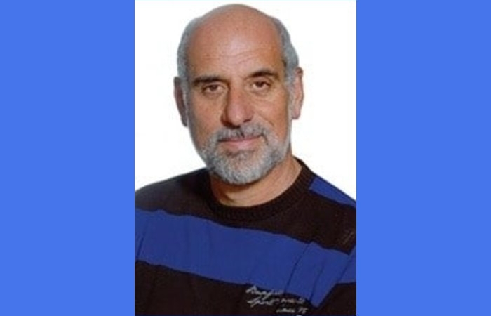 Δέκα ποιήματα του Αχιλλέα Φιστουρή