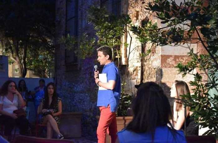 Δέκα ποιήματα του Μιχάλη Μελαχροινούδη