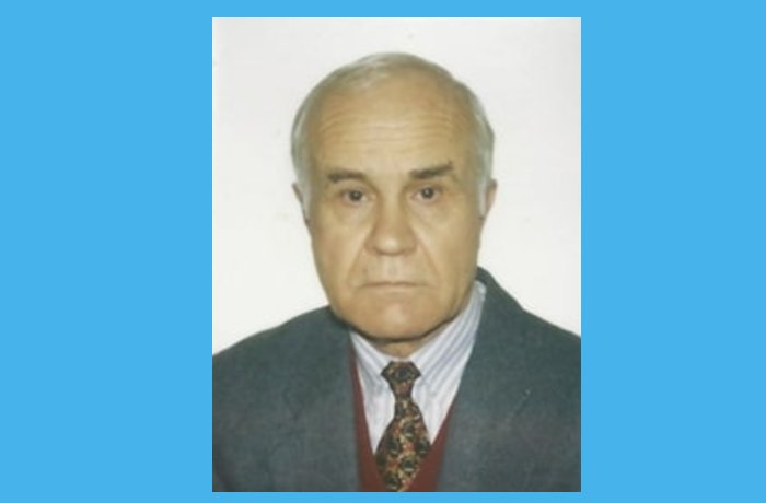 Δέκα ποιήματα του Αντώνη Μικέλη