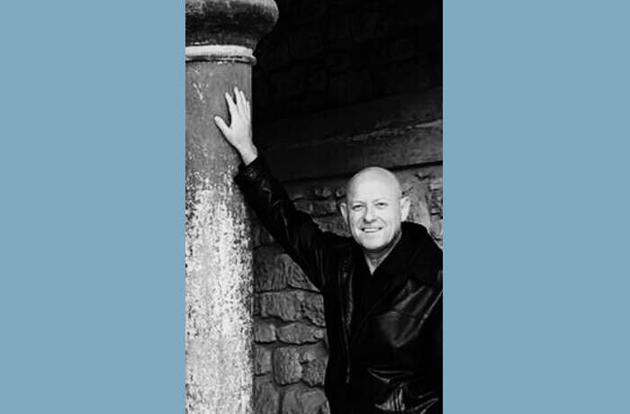 Δέκα ποιήματα του Θοδωρή Βοριά