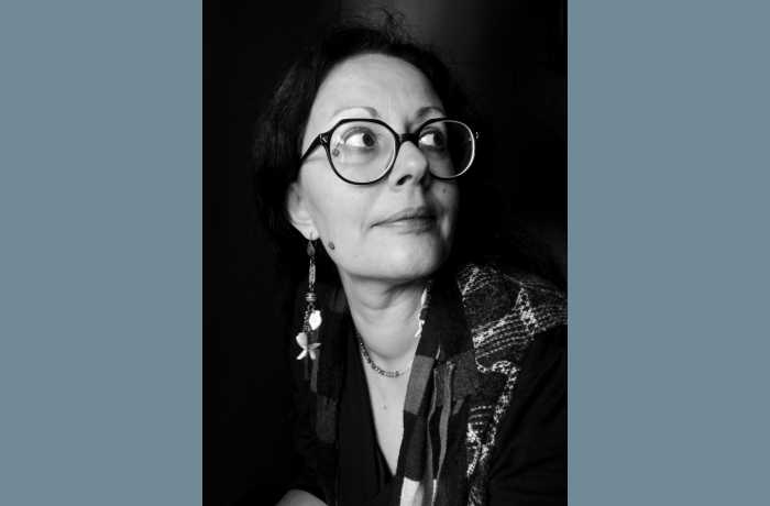 Δέκα ποιήματα της Ανθής Τσεκρέκου