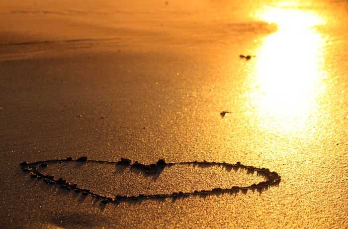 Έρωτας-ΝΤΑΛΜΙΡΑ ΑΓΚΟΥΣΤΙΝΙ