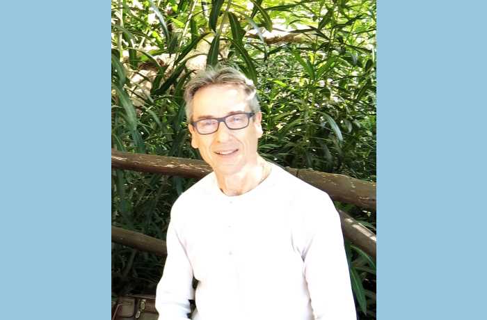 Δέκα ποιήματα του Δημήτρη Βέλλα