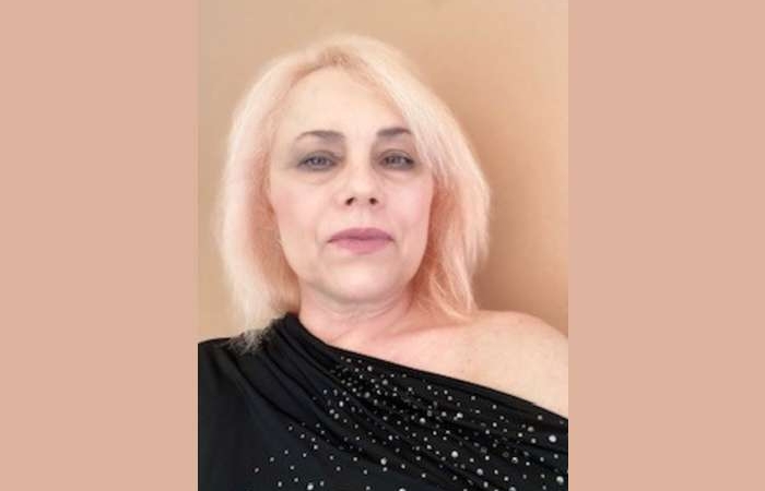 "Σε πρώτη φάση γράφω για εμένα!"-Συνέντευξη με την ποιήτρια Γκέλη Ντηλιά