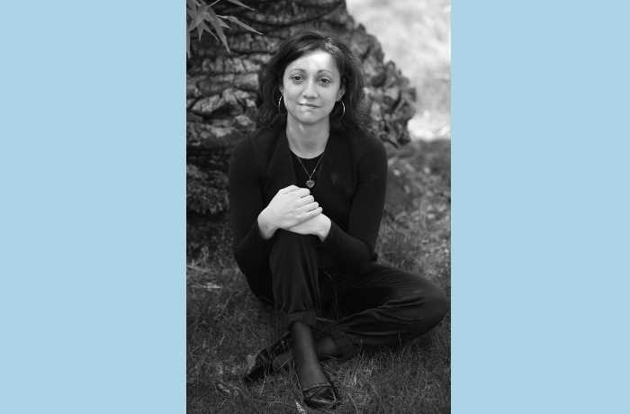 Δέκα ποιήματα της Ιωάννας Λεκκάκου