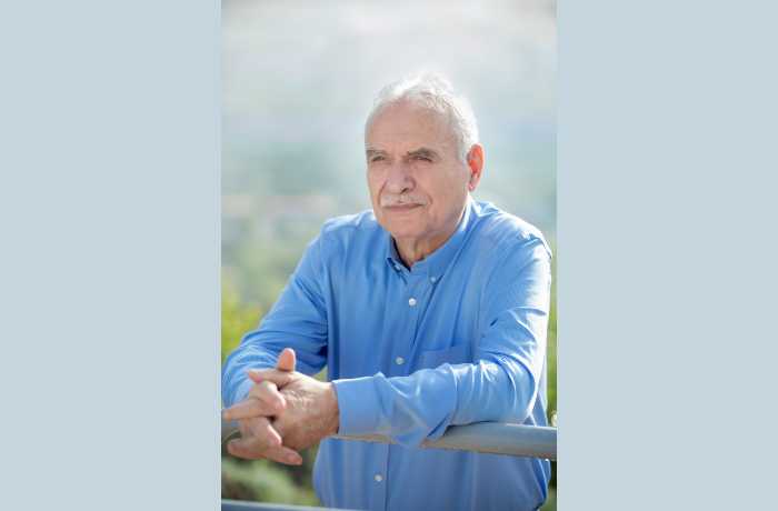 Δέκα ποιήματα του Θανάση Μαρκόπουλου