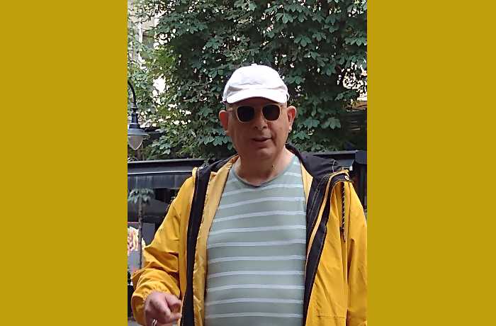 Δέκα ποιήματα του Βασίλη Βασιλειάδη