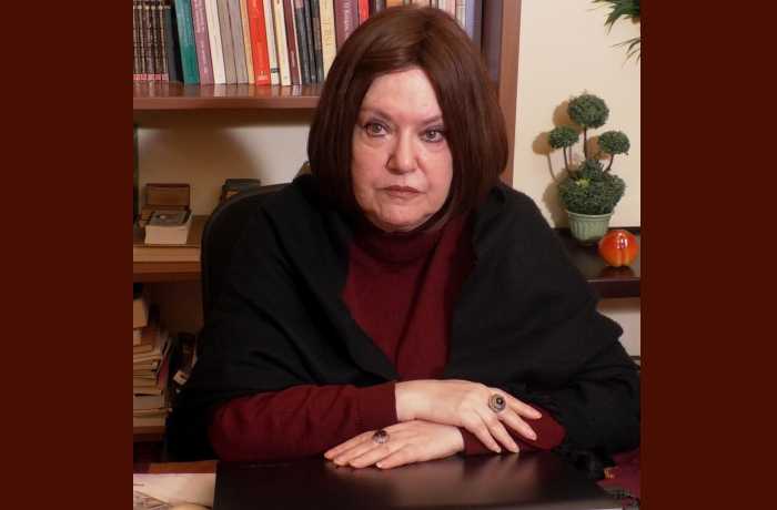 Δέκα ποιήματα της Καίτης Βασιλάκου