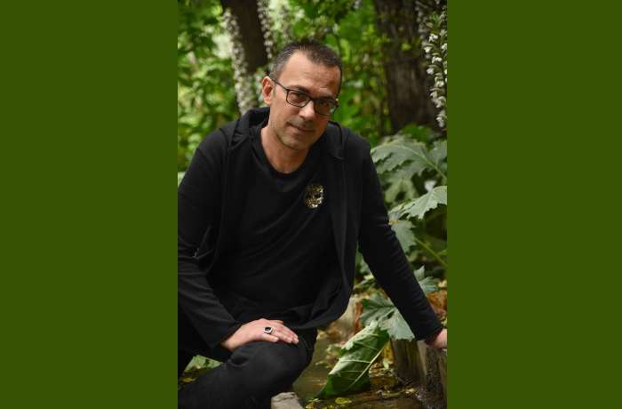 Εφτά ποιήματα του Διονύση Μαρίνου