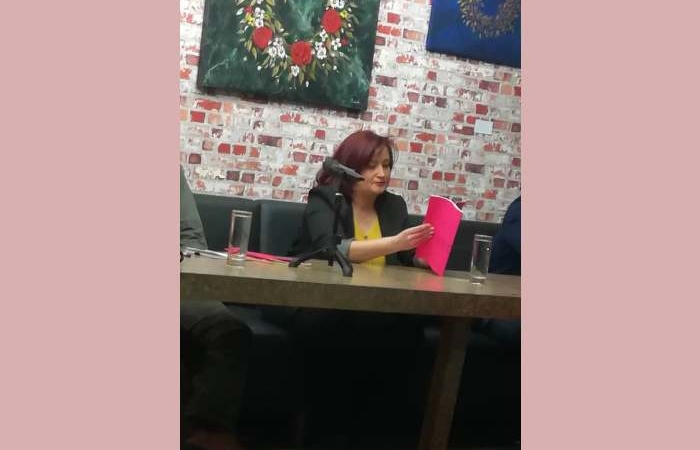 Δέκα ποιήματα της Ελένης Χαϊμάνη