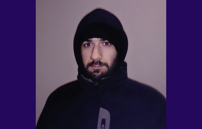 Δέκα ποιήματα του Δημήτρη Καλαβέσιου