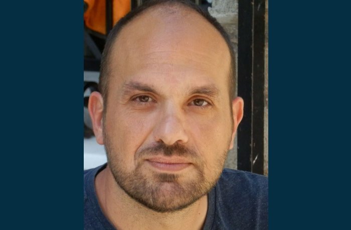 Έντεκα ποιήματα του Άγγελου Κούρου