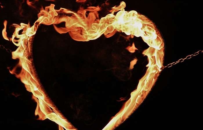 Ανίκατε...(Δέκα χαϊκού) - ΑΡΓΥΡΩ ΨΩΡΑ ΘΕΟΔΩΡΑΤΟΥ