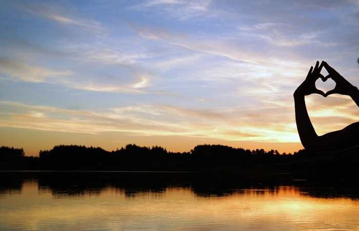 Δέκα ερωτικά χαϊκού-ΣΟΦΙΑ ΑΓΡΑΠΙΔΗ
